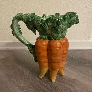 Vintage Fitz & Floyd Carrot Bunch Pitcher